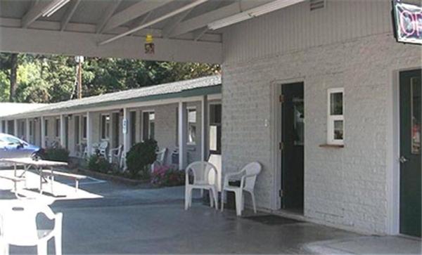 Forest Lodge Motel Happy Camp Dış mekan fotoğraf